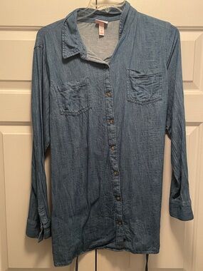 Isabel Maternity by Ingrid & Isabel Light Blue Denim Maternity Tunic